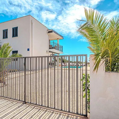 Family Friendly House With A Swimming Pool - Torovi - - Pedinka, - 18732